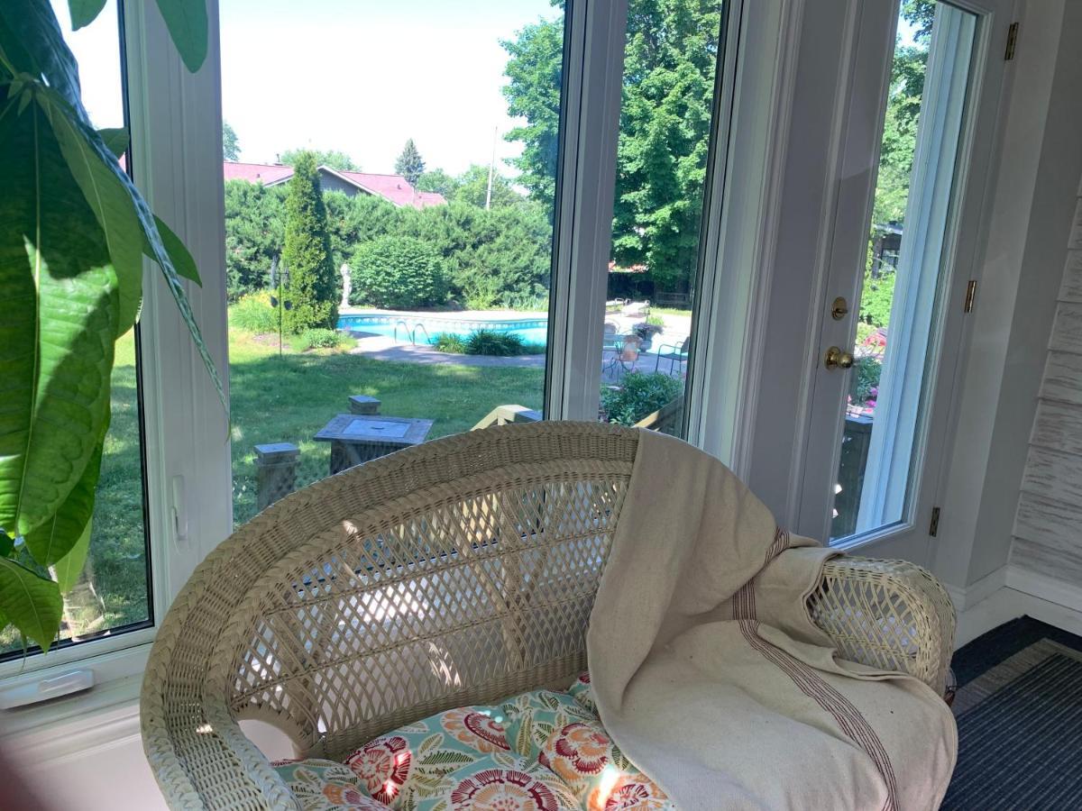 Bed and Breakfast Manoir Alegria Ковансвілль Екстер'єр фото